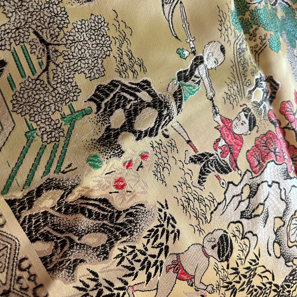 Chinese Tablecloth - Picture 2 of 3